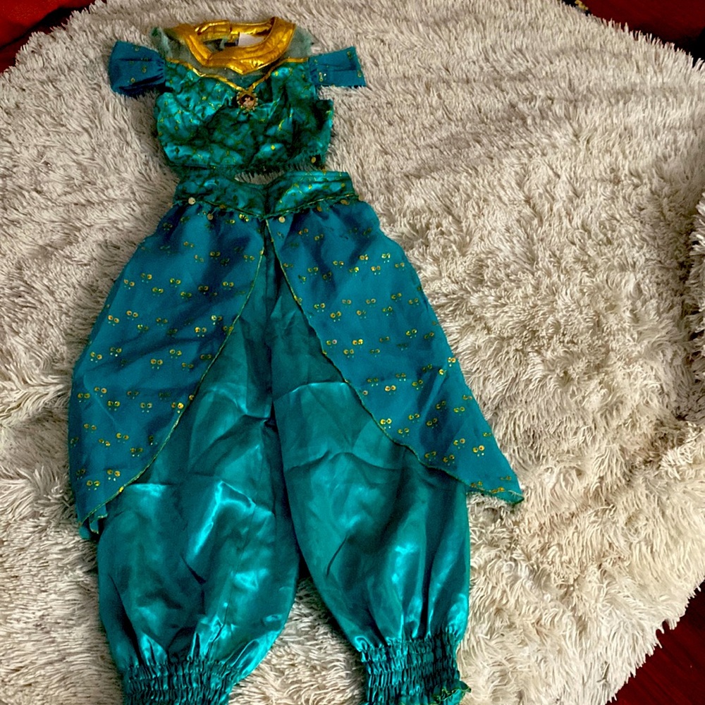 Halloween costume
